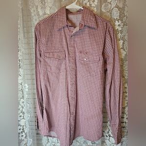 Wrangler Men's Red and White Checkered Shirt
